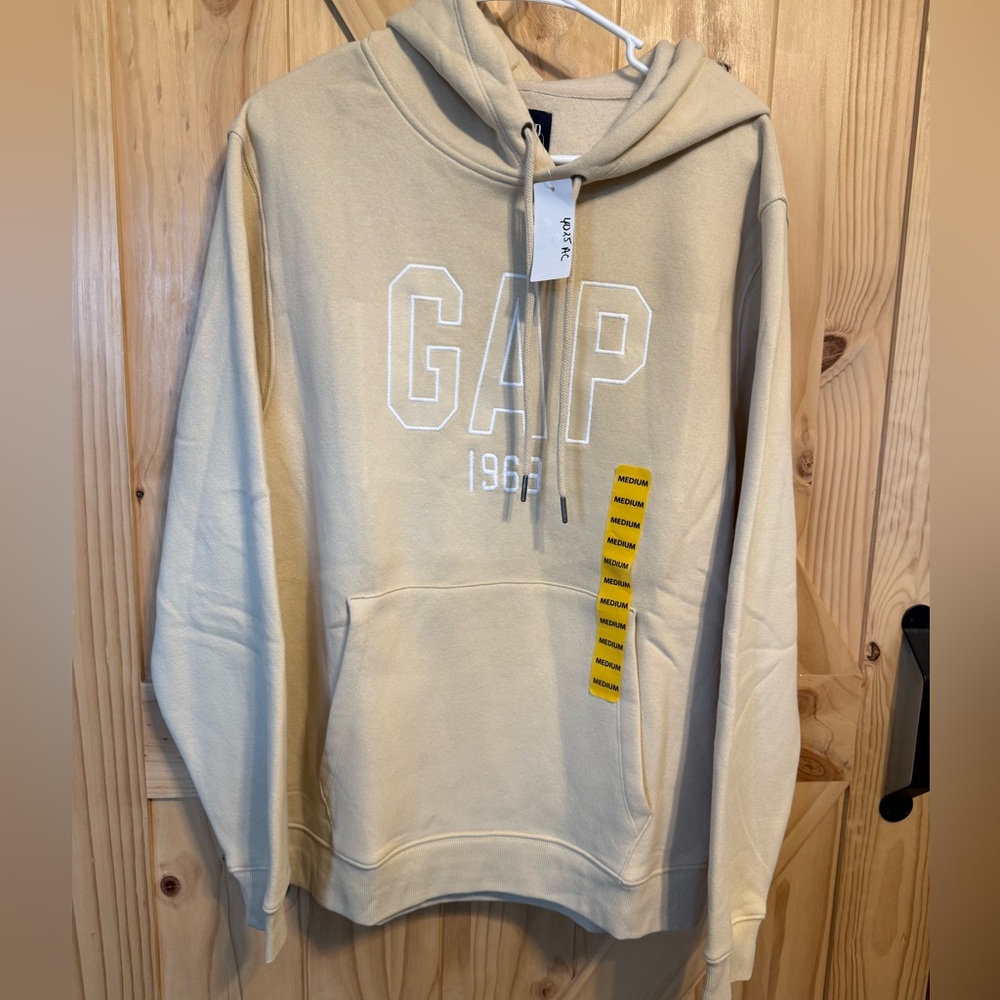 GAP Men's Oyster gray Hoodie with Logo